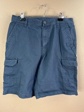 Men's Navy Cargo Shorts with Utility Pockets